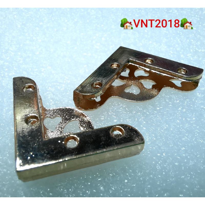 4 góc viền cạnh trang trí