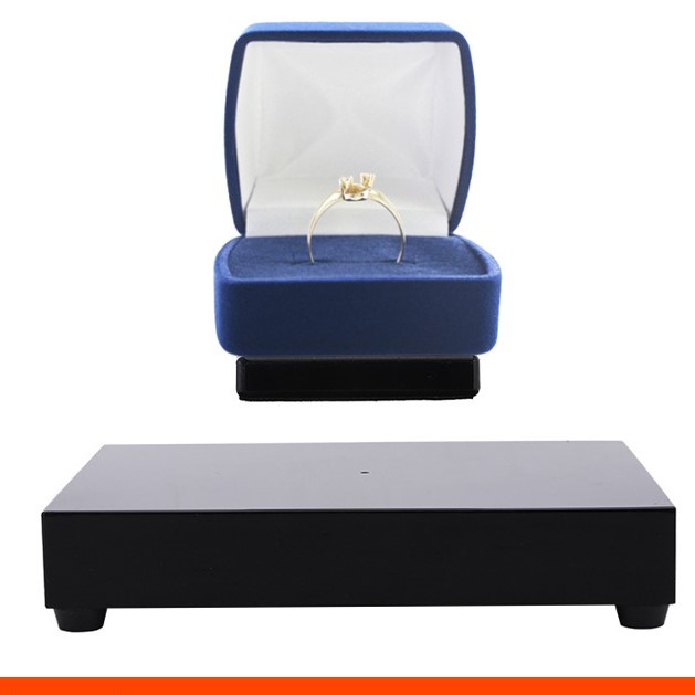 GIÁ ĐỠ TRƯNG BÀY BAY TỪ TÍNH ĐỒ TRANG SỨC ĐỒNG HỒ MỸ PHẨM SÁNG TẠO