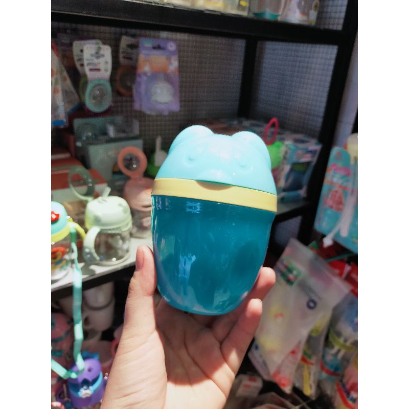 Chia sữa gấu 3 ngăn cho bé