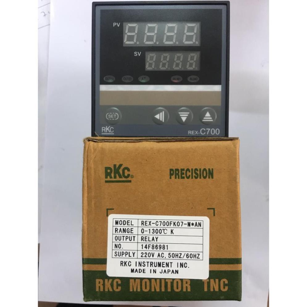 Bộ điều khiển nhiệt độ RKC C700 REX-C700 - Relay -  SSR mặt 72x72