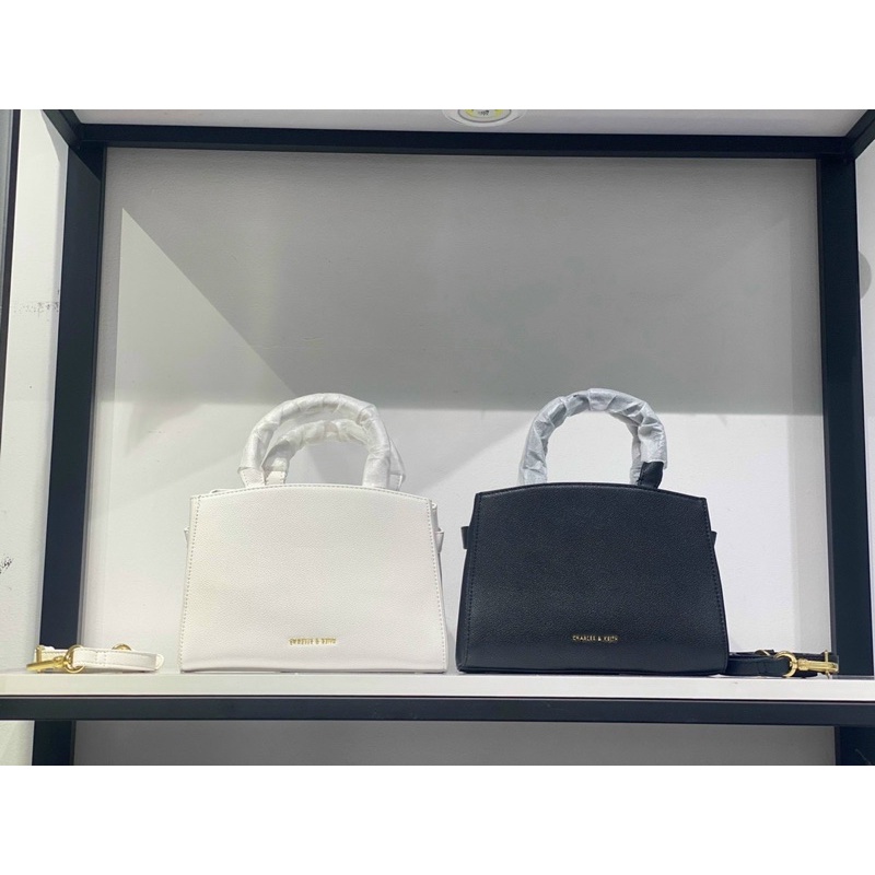 Túi CNK dáng công sở