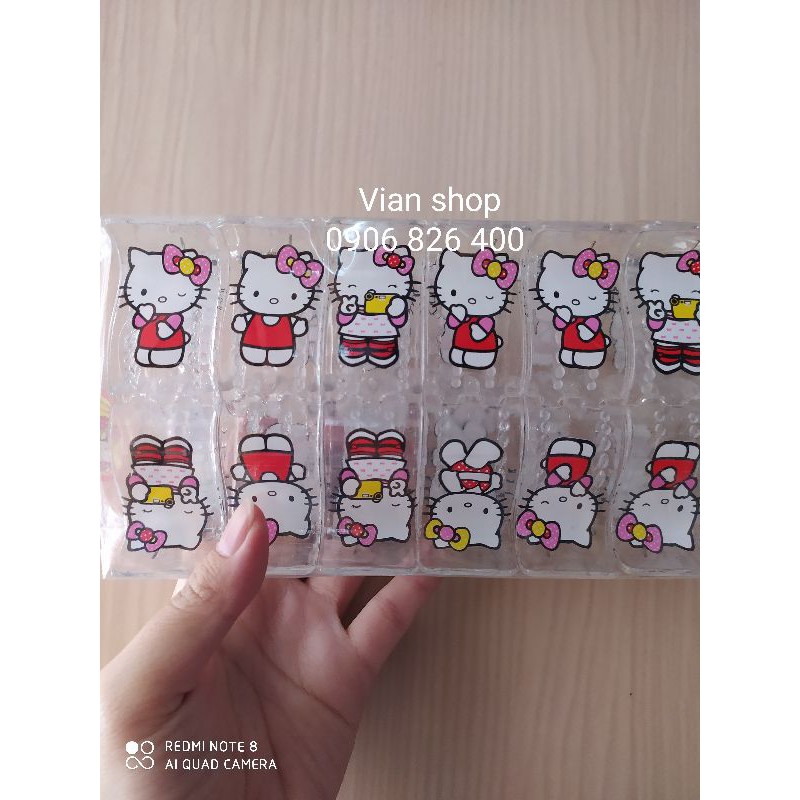 1 KẸP GẮP 5 RĂNG KITTY , MICKEY ,DOREMON