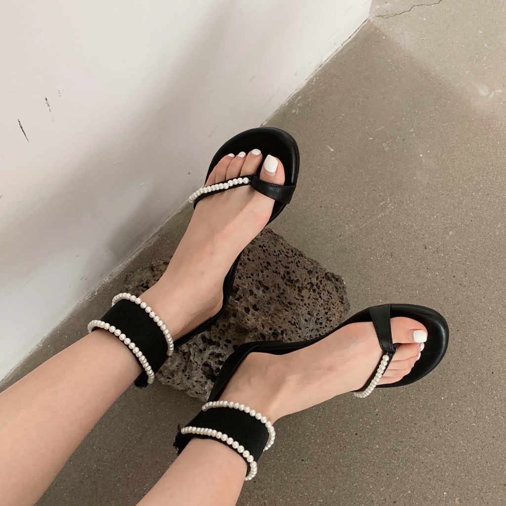 Sandal Hở Ngón Đế Bằng Có Khóa Kéo Sau Đính Ngọc Trai Phong Cách Hàn Quốc 2022