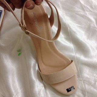 Sandan VNXK màu nude