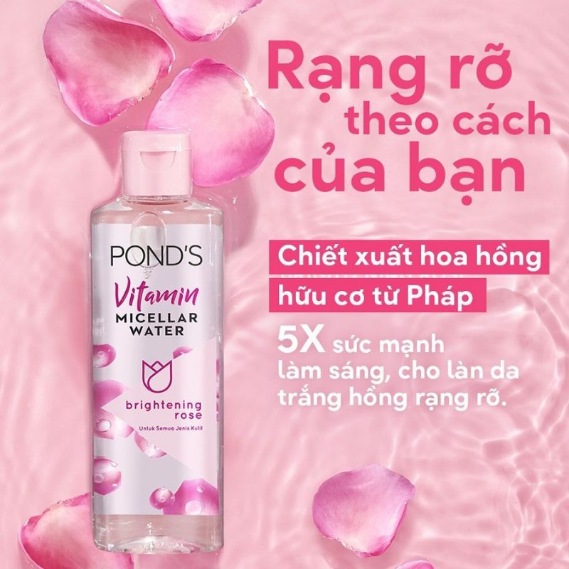 NƯỚC TẨY TRANG SÁNG DA POND'S VITAMIN VÀ CHIẾT XUẤT HOA HỒNG 235ml