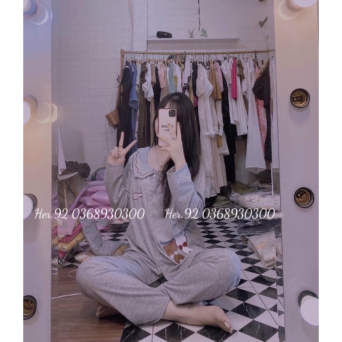 Bộ bầu và sau sinh hoạ tiết cá thêu