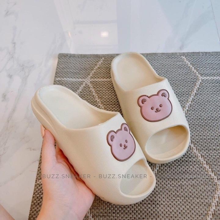Dép bánh mì gấu [Buzz.sneaker] Dép quai ngang in hình gấu 3 màu hồng, đen, kem đế chống trơn cực êm chân size từ 36-40