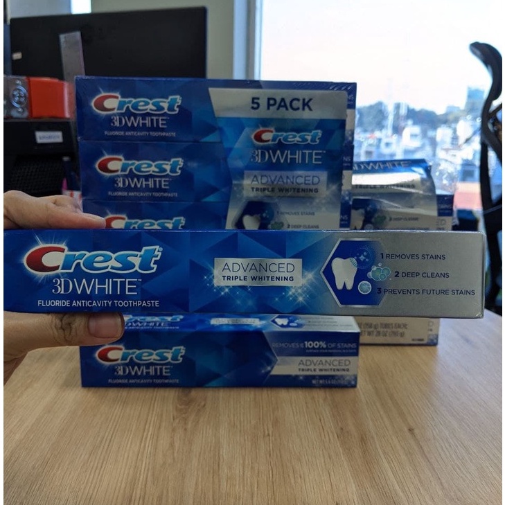 Kem đánh răng CREST 3D White Fluoride Anticavity Toothpaste 158g (hàng USA)