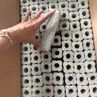Sứ thanh muối tiêu 15x4