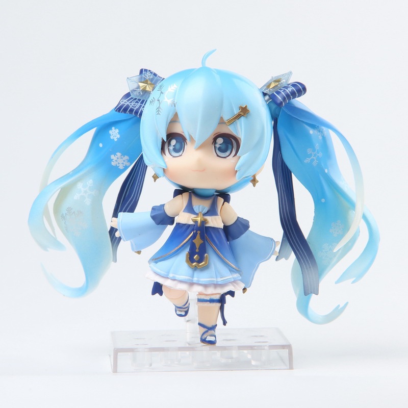 Mô hình nhân vật Snow Hatsune Miku anime chibi trang trí trưng bày đẹp