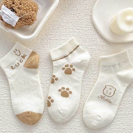 Tất vớ cổ thấp màu nâu dễ thương chất liệu thoáng mát thấm hút mồ hôi