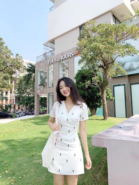 [Ảnh thật/Tự chụp] Váy trắng 🌺HÀNG CÓ SẴN🌺 Đầm trắng tay bồng xinh xắn | BigBuy360 - bigbuy360.vn