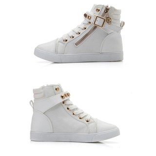 Giày sneaker nữ cá tính