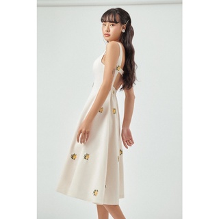Đầm dài dáng xòe hở lưng open back midi dress - devons studio