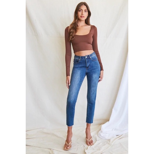 Crop f21 bigsize cổ vuông