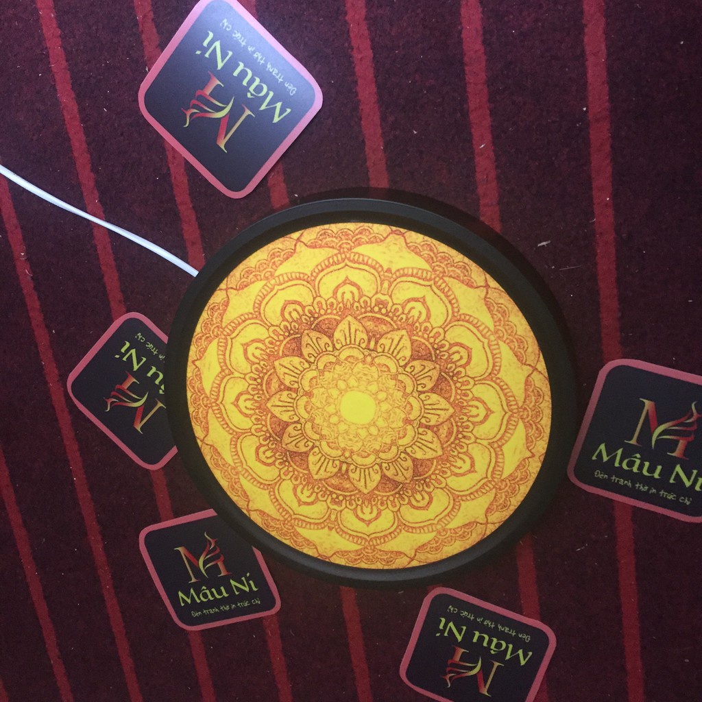 Đẹp - HÀO QUANG PHẬT, in tranh trúc chỉ đường kính 30cm, khung sắt - đèn treo ban thờ, tượng thờ phật - cho bàn thờ đẹp