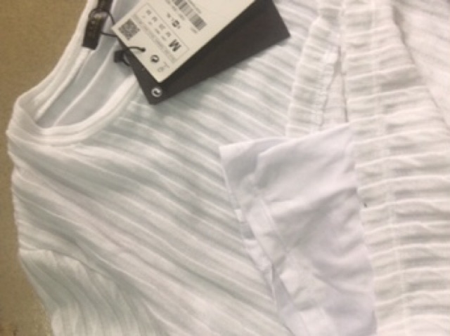 Váy body trắng 115k