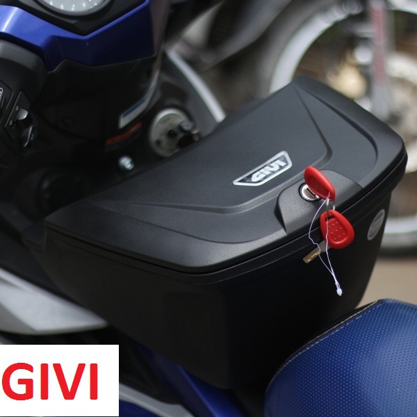 THÙNG GIỮA EXCITER 150 GIVI G10N KÈM PÁT GẮN CHÍNH HÃNG BẢO HÀNH 2 NĂM