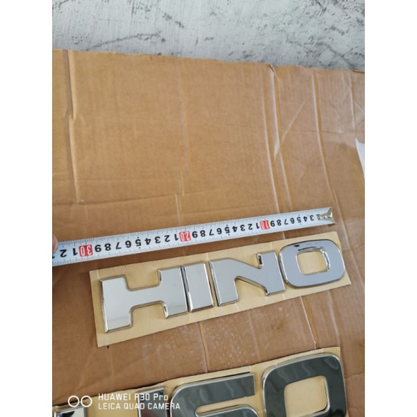 Tem chữ nổi HINO, chữ mạ xi HINO trang trí xe.