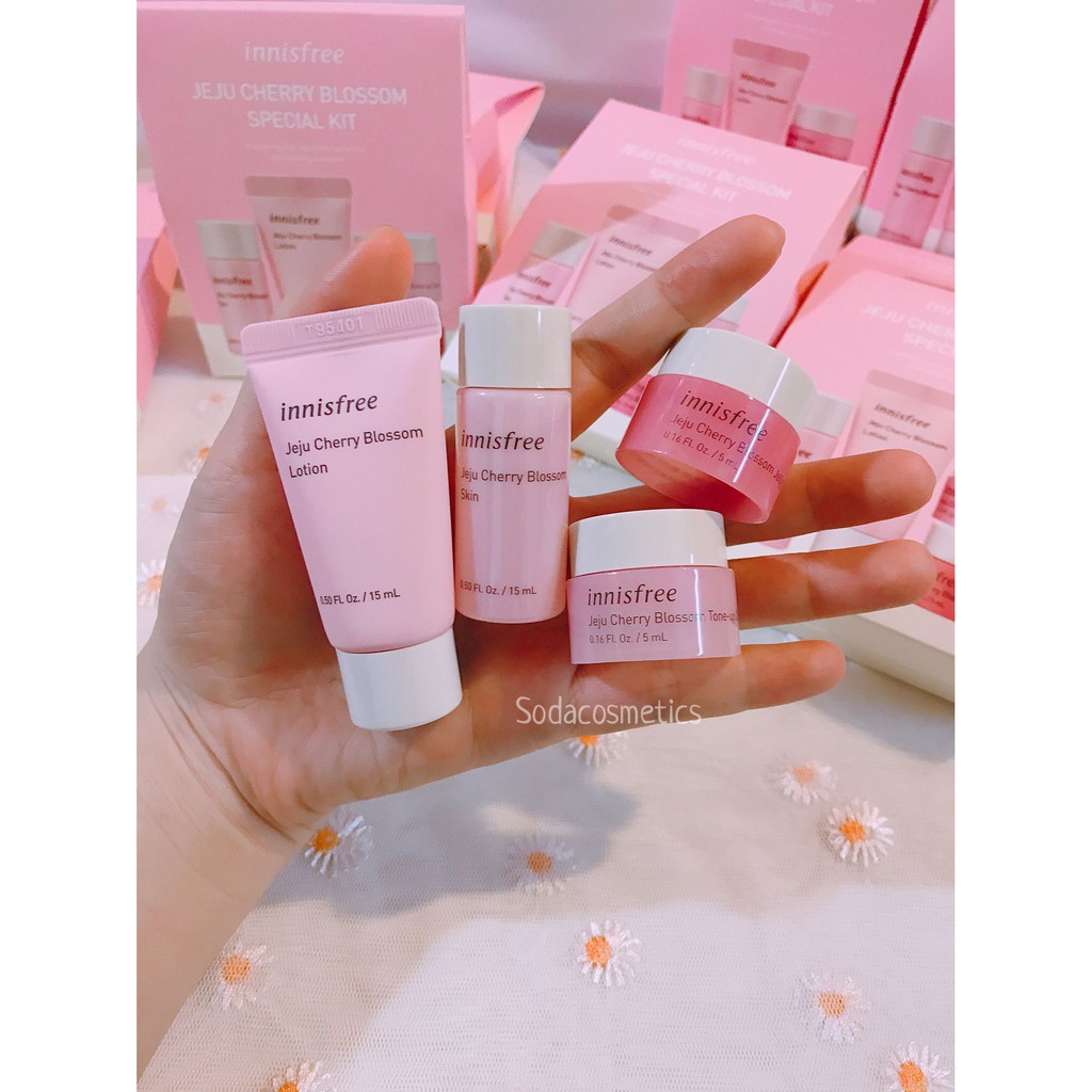 SET DƯỠNG DA INNISFREE SET SO SWEET (THANH LÝ)