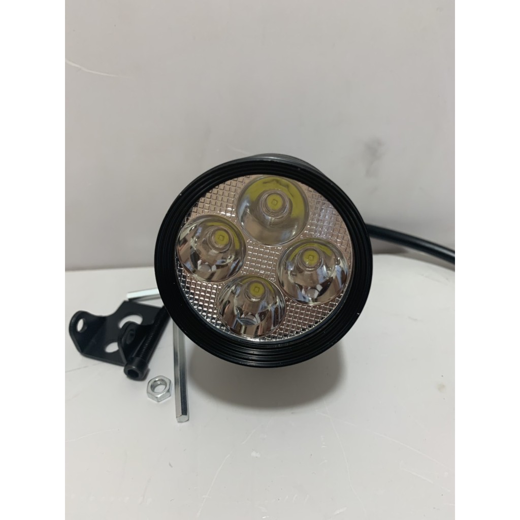 L4 găn moi loại xe