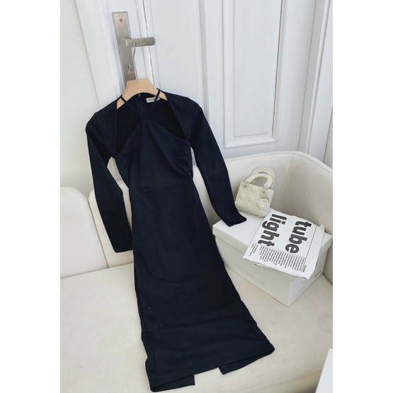 Set đầm cổ yếm áo khoác crotop đen