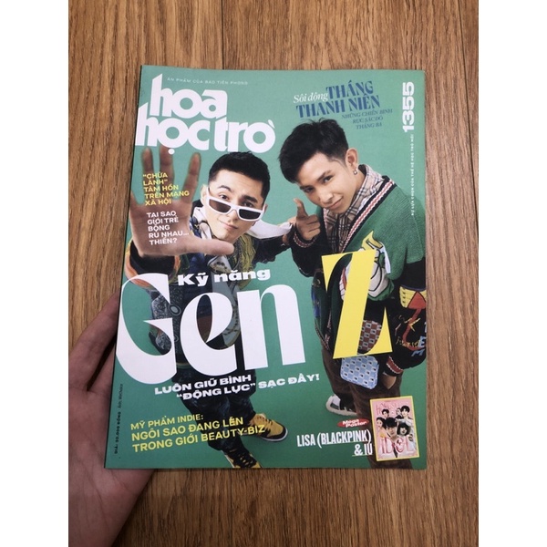 Tạp chí hoa học trò idol Hàn