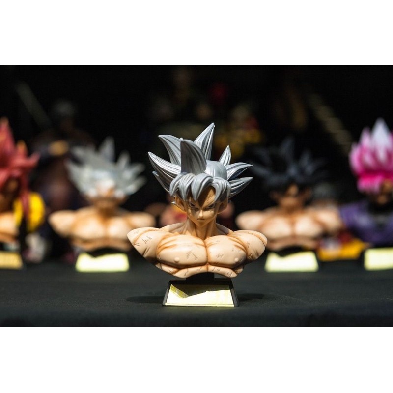 Mô hình songoku bán thân Dragon ball 7 viên ngọc rồng