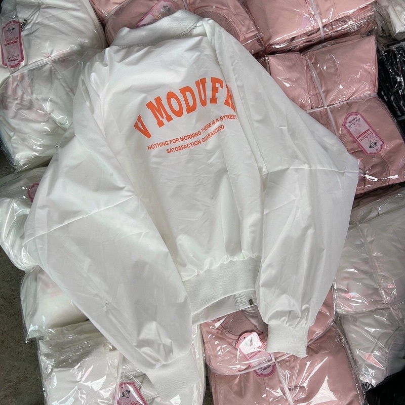 Khoác dù cánh dơi croptop về hàng 🎄🎄 TA ALOHASHOP91