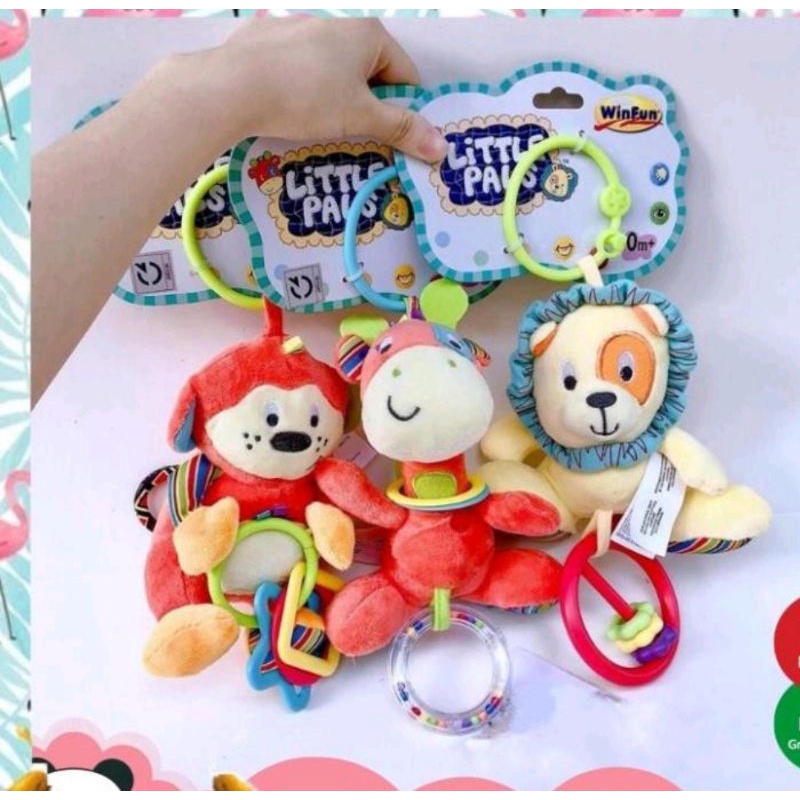Đồ chơi thú bông xúc xắc treo cũi sư tử Winfun 0118 - đồ chơi kích thích thị giác, tư duy màu sắc cho trẻ sơ sinh