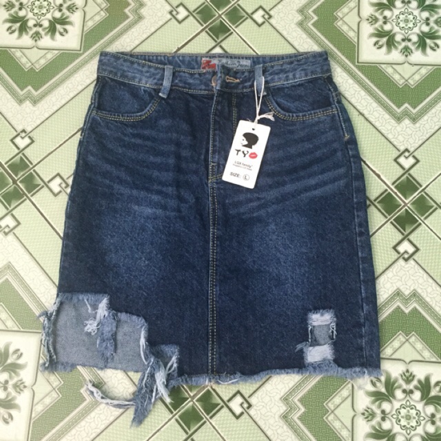 Thanh lý Váy jeans chữ A size M