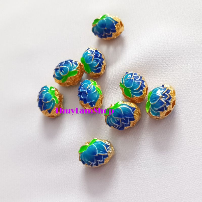 Charm bông sen vàng xanh Ngọc, vàng, trắng mix chuỗi, hạt, vòng trầm