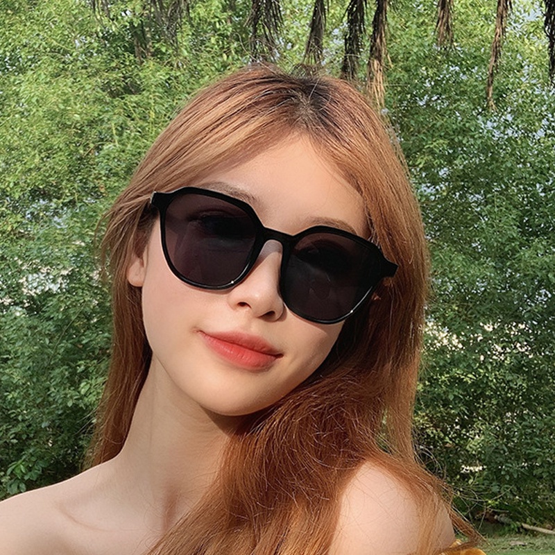 Kính mát lái xe UV gọng vuông màu đen thiết kế thương hiệu nổi tiếng phong cách retro vintage gợi cảm