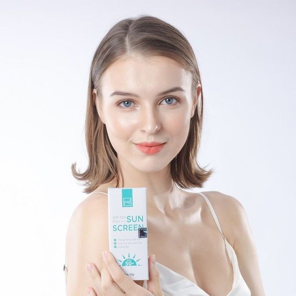 Kem chống nắng SUNSCREEN tính chất vật lý dưỡng trắng da cho cả da dầu mụn SPF50+ | BigBuy360 - bigbuy360.vn