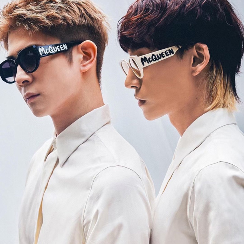 Kính Mát Gọng Oval Chống Tia UV In Chữ Thời Trang Retro