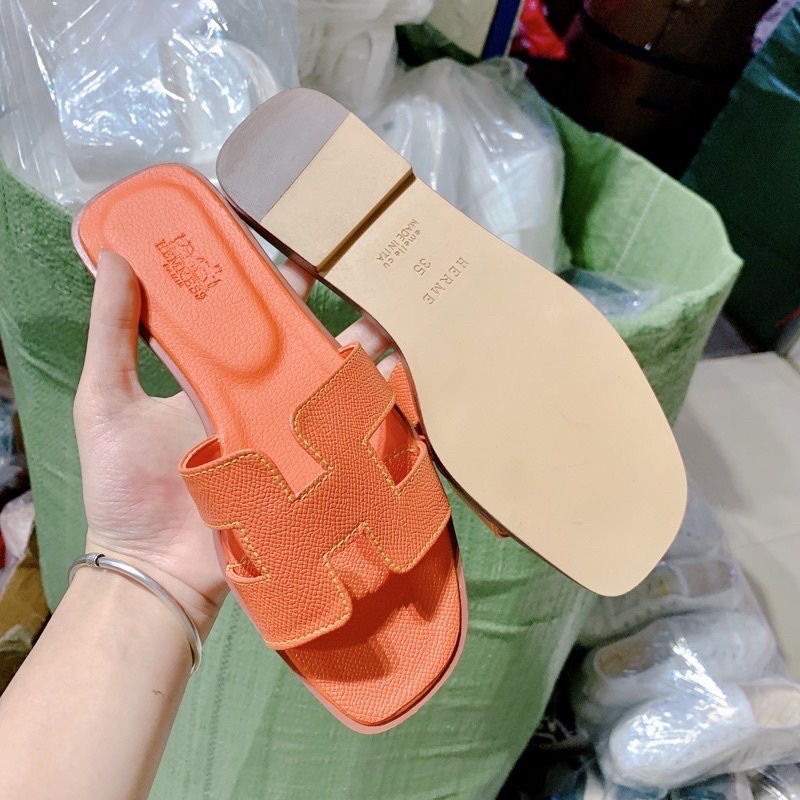 dép hm hồng hot trend