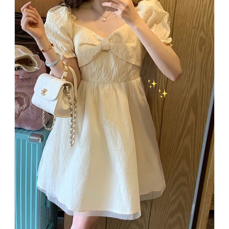 AMOI Đầm Công Chúa Ngắn Eo Cao Tay Phồng Màu Vàng Sữa Phong Cách Ngọt Ngào