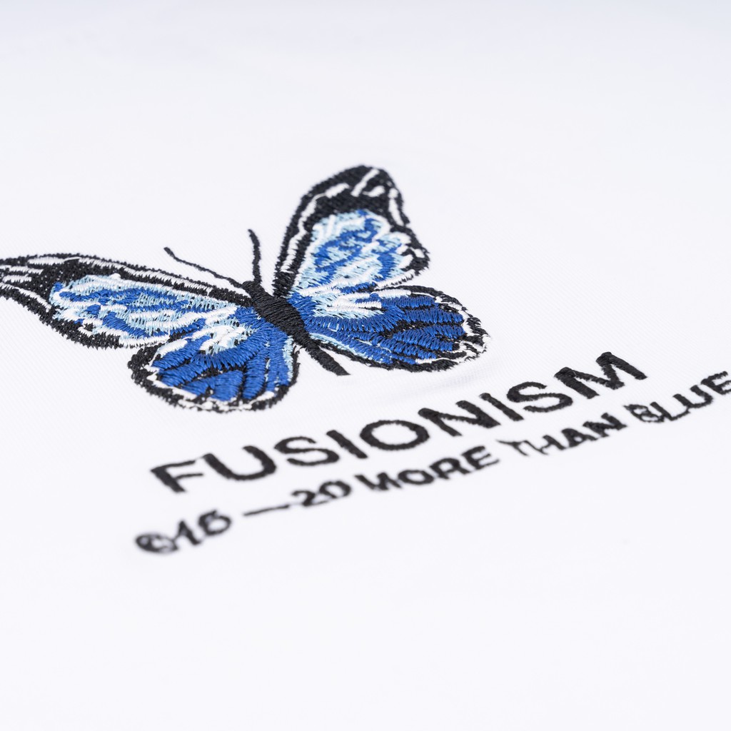 Tee Butterfly Trắng | BigBuy360 - bigbuy360.vn
