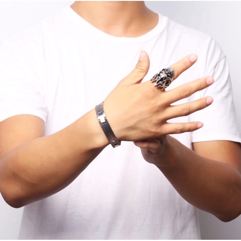 Nhẫn thời trang chất liệu thép không gỉ thời trang cao cấp