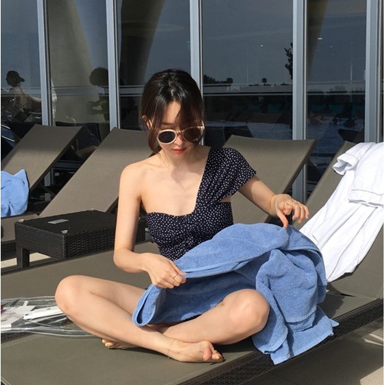 CÓ SẴN đồ bơi nữ liền mảnh nơ chéo vai | BigBuy360 - bigbuy360.vn