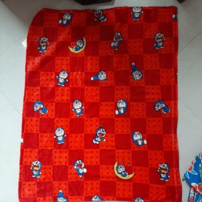 Sỉ 10 mền tuyết nhung cho bé 1m x 80cm