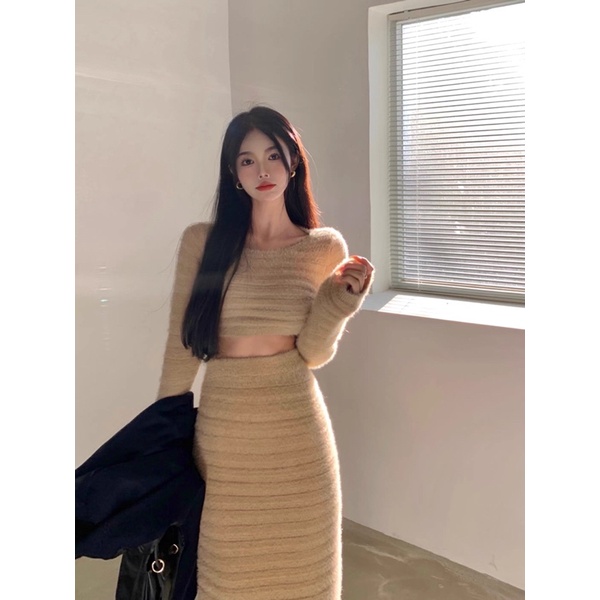 Set Váy Len Dệt Kim Dài Tone Nâu Ôm Body Siêu Tôn Dáng