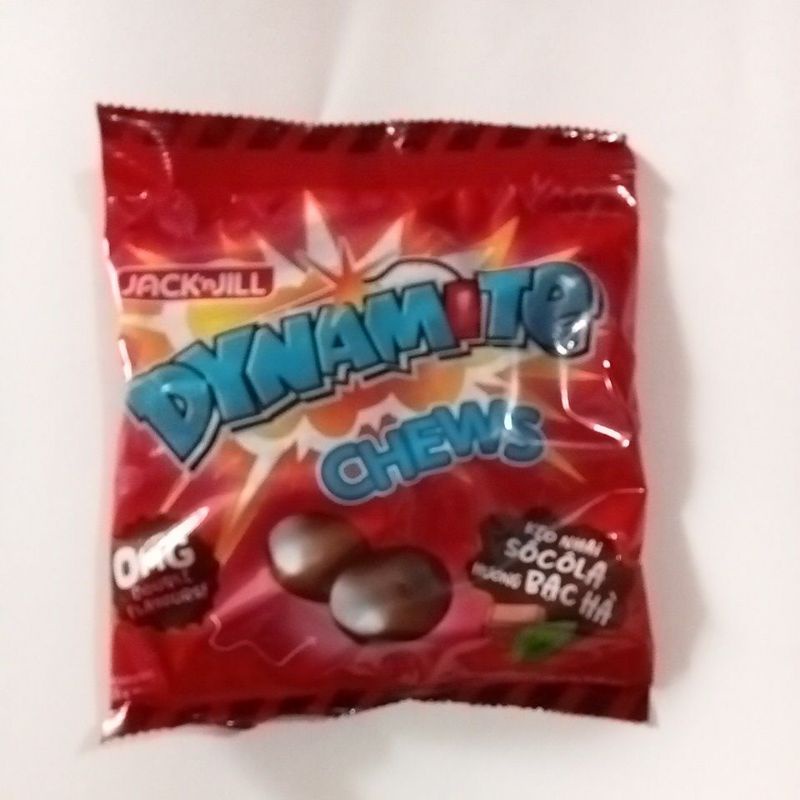 Kẹo 3 viên DYNAMITE Chews 125g.