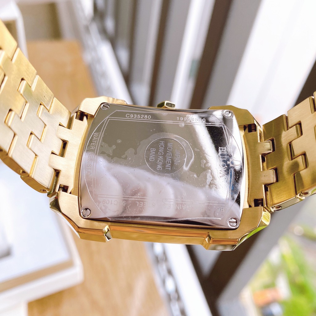 Đồng hồ Nam Bulova Crystal Striking Visual Design Demi Gold 98C109