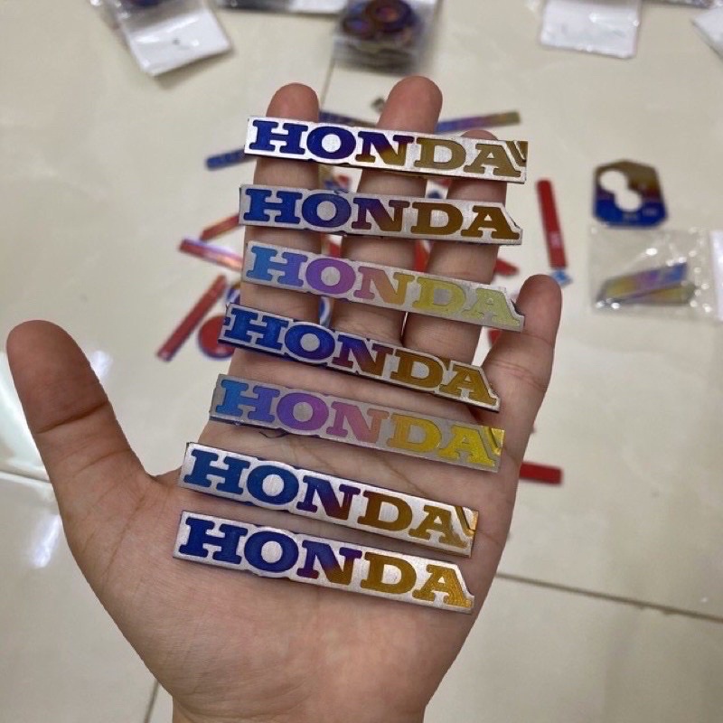 Tem logo titan Honda dài nhỏ