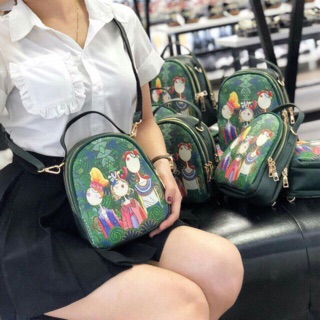 Balo cô gái rừng xanh