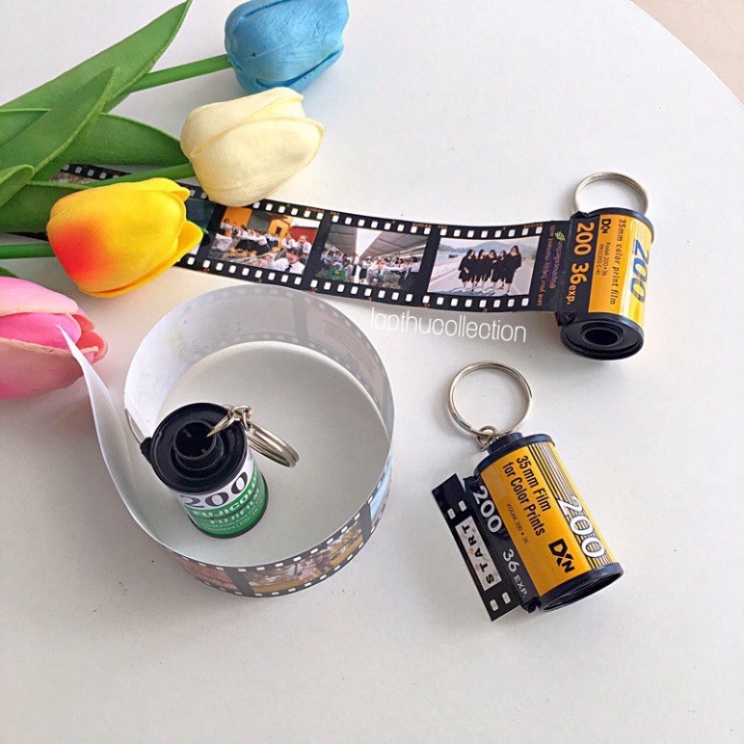 [VIDEO THẬT] [HÀNG CÓ SẴN] 𝐌𝐨́𝐜 𝐤𝐡𝐨𝐚́ 𝐜𝐮𝐨̣̂𝐧 𝐟𝐢𝐥𝐦 𝐢𝐧 𝐚̉𝐧𝐡 - móc khoá film in ảnh made by lapthucolle