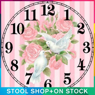 Bộ tranh đính đá 5D hình đồng hồ với đôi chim bồ câu và hoa độc đáo trang trí nhà