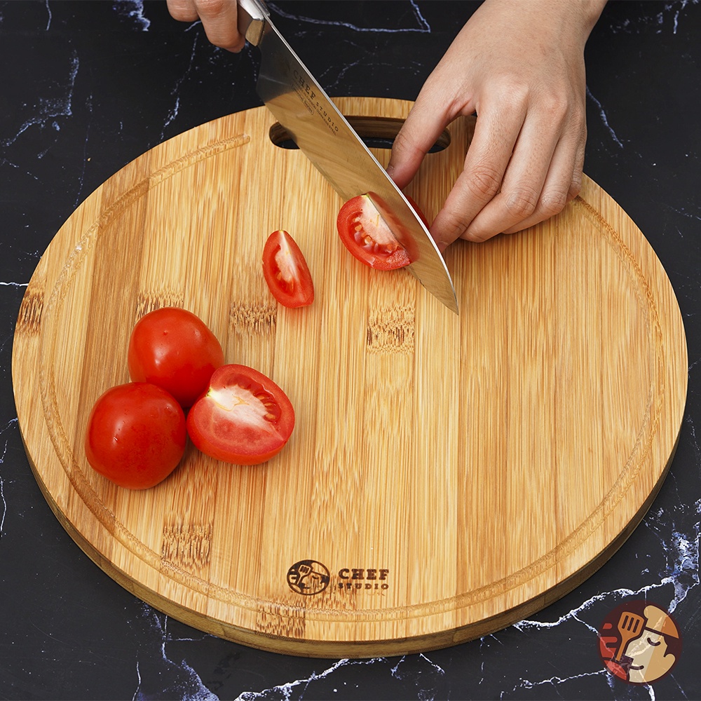 Thớt tre Chef Studio cao cấp hình tròn 30x1.5 cm - CB02M, bền bỉ, an toàn cho sức khỏe, dùng cắt thái và bày trí đồ ăn