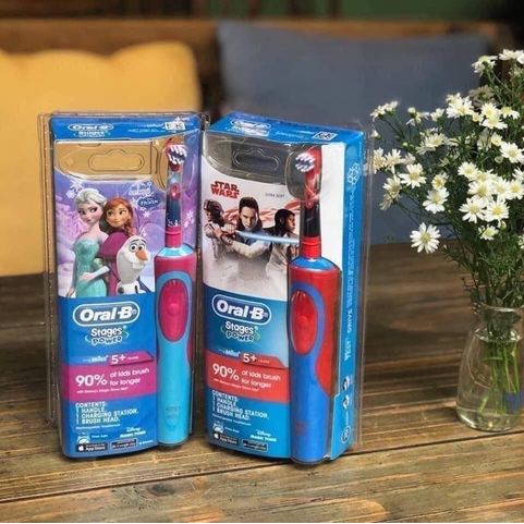 Bàn chải điện Oral-B Braun Disney dành cho bé từ 3-5 tuổi